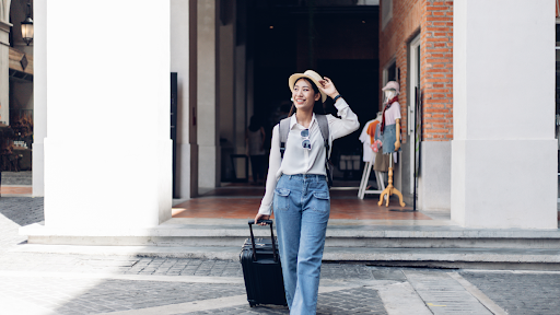 Exploring the Impact of AI and Automation on Global Tourism